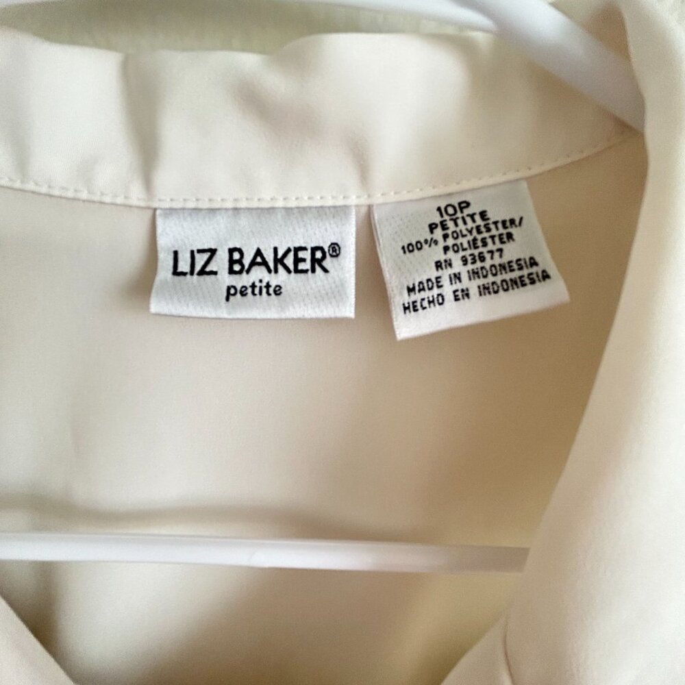 Liz Baker Essentials Blouse – Size M – Classic Ivory - Picture 5 of 13